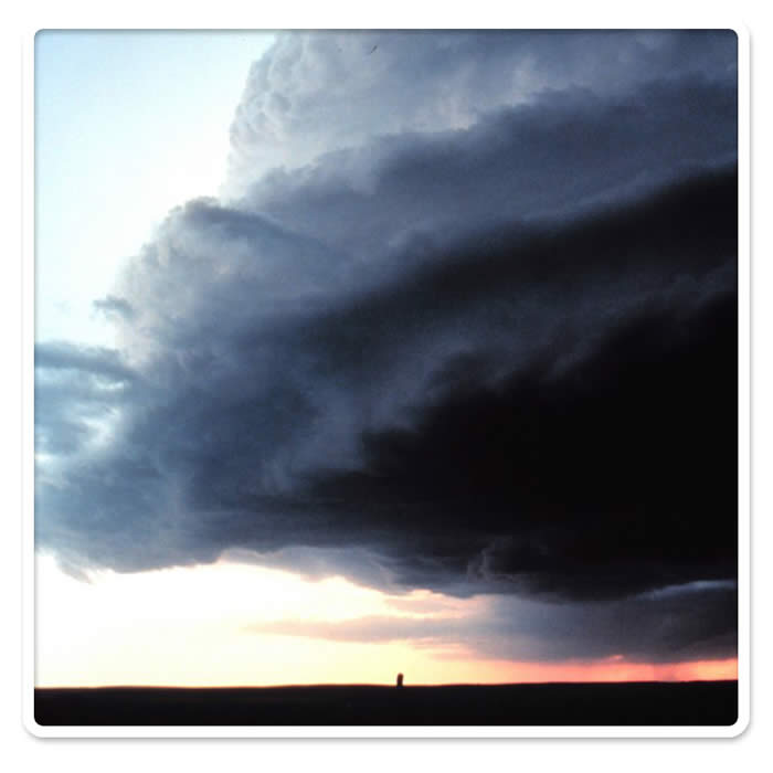 Supercell - often associated with violent weather. ( NOAA Photo Library, NOAA Central Library; OAR/ERL/National Severe Storms Laboratory (NSSL)).